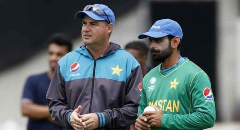 Hafeez exposes fitness crises of Pakistan cricket team